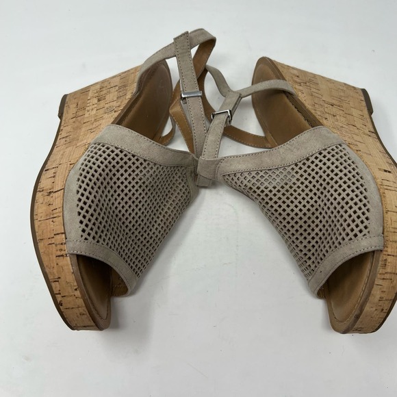 Franco Sarto Canyon Perforated Laser-Cut Cork Platform Womens Wedge Sandal 10M - Picture 6 of 14